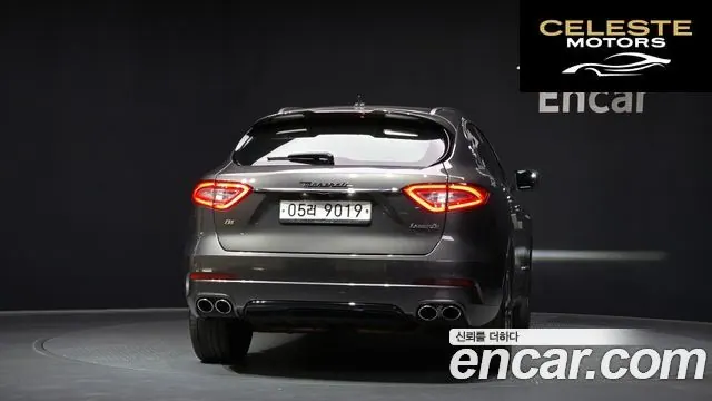 MASERATI Levante 3.0 AWD Gran Sport 2018 — photo 4 sur 20