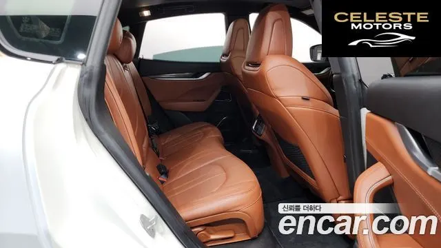 MASERATI Levante 3.0 AWD Gran Sport 2018 — photo 11 sur 26
