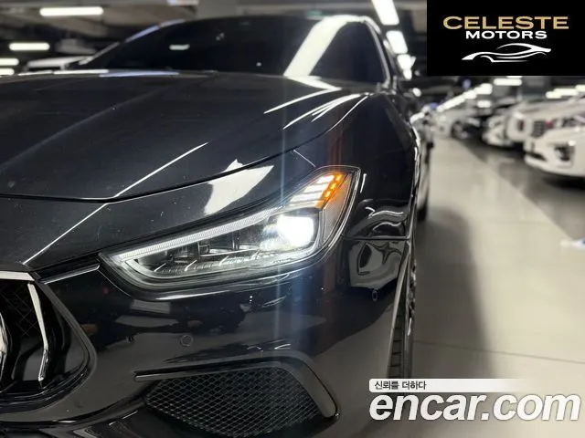MASERATI Ghibli 3.0S Q4 Gran Sport 2018 — photo 19 sur 26