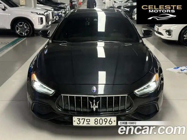 MASERATI Ghibli 3.0S Q4 Gran Sport 2018 — photo 2 sur 26