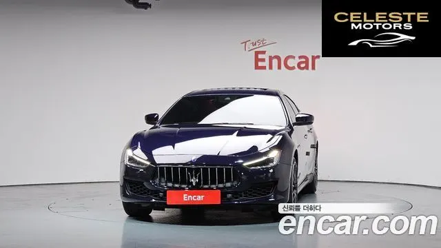 MASERATI Ghibli 3.0 Gran 2020 — photo 2 sur 32