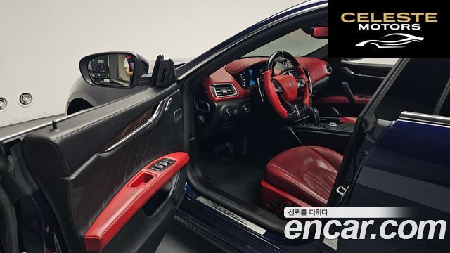 MASERATI Ghibli 3.0 Gran 2020 — photo 12 sur 32