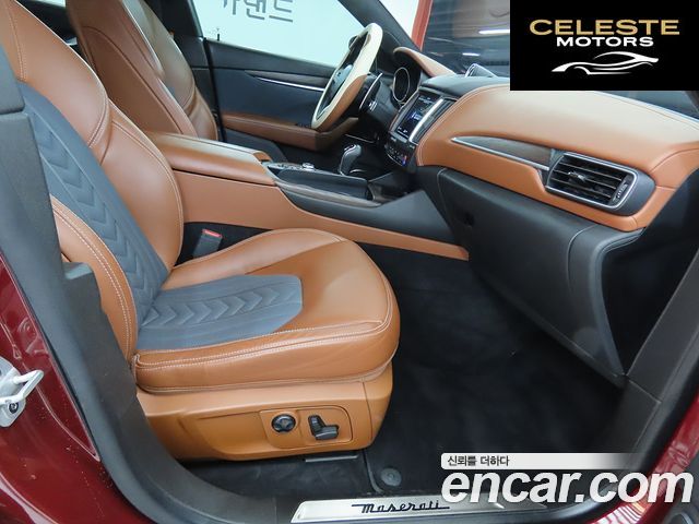 MASERATI Levante 3.0 AWD Gran 2018 — photo 6 sur 26
