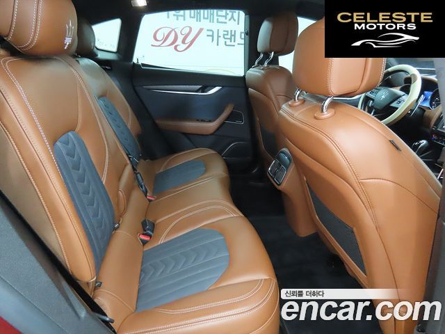 MASERATI Levante 3.0 AWD Gran 2018 — photo 7 sur 26