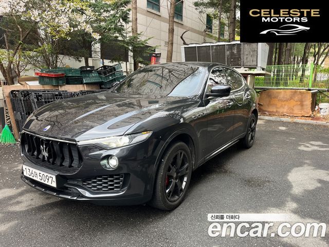 MASERATI Levante 3.0 AWD Sport 2017 — photo 10 sur 12