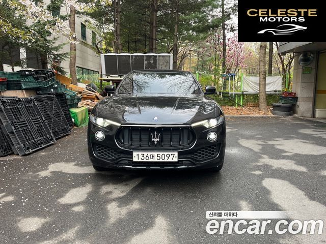 MASERATI Levante 3.0 AWD Sport 2017 — photo 11 sur 12