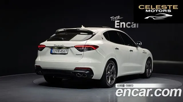 MASERATI Levante 3.0 AWD Modena 2022 — photo 2 sur 36