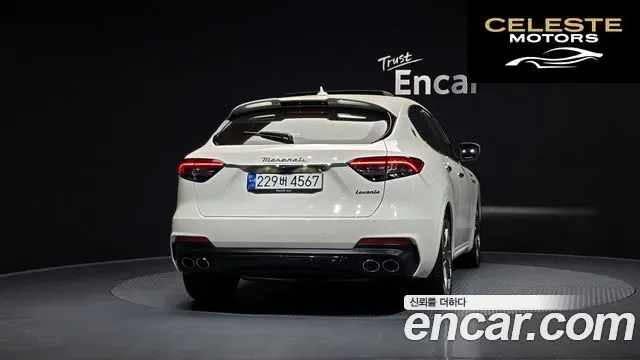 MASERATI Levante 3.0 AWD Modena 2022 — photo 4 sur 36