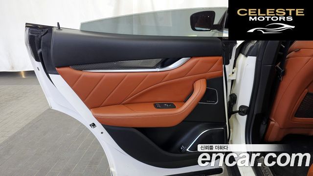 MASERATI Levante 3.0 S AWD Gran Sport 2019 — photo 15 sur 35