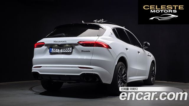 MASERATI 2.0 AWD GT 2023 — photo 2 sur 30