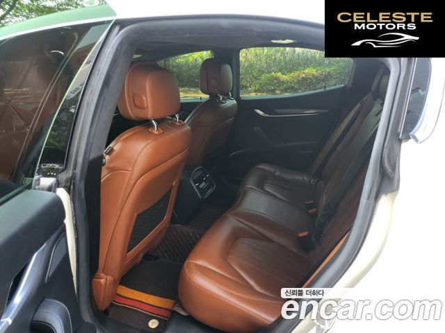 MASERATI Ghibli 3.0 2015 — photo 11 sur 26