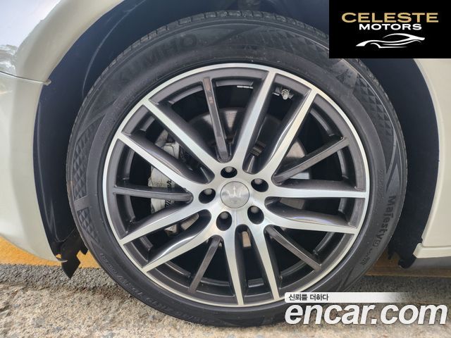 MASERATI Ghibli 3.0 2015 — photo 5 sur 26