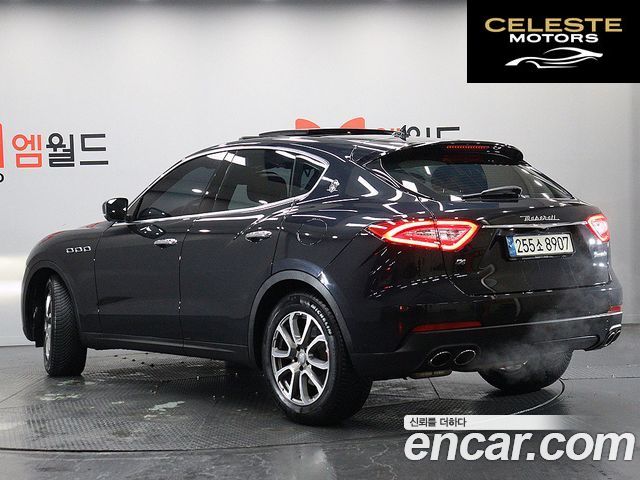 MASERATI Levante 3.0 AWD Gran 2019 — photo 4 sur 26
