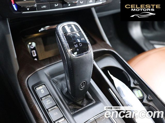 MASERATI Levante 3.0 AWD Gran 2019 — photo 8 sur 26