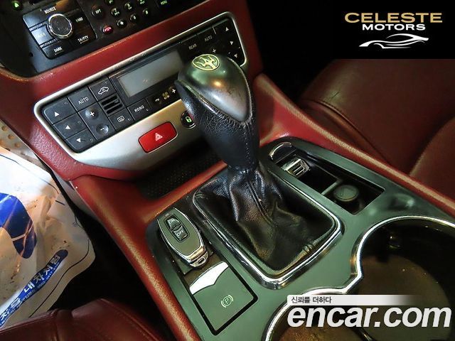 MASERATI Gran Turismo 4.7 Sport 2013 — photo 12 sur 24