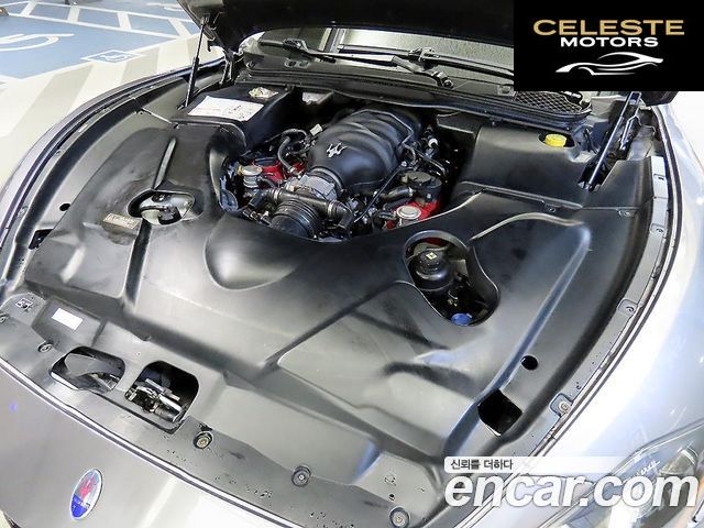 MASERATI Gran Turismo 4.7 Sport 2013 — photo 17 sur 24