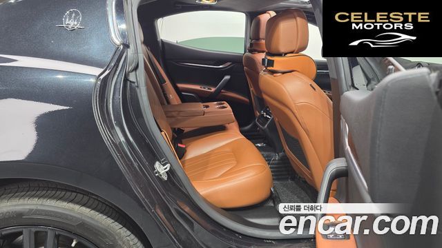 MASERATI Ghibli 3.0 2016 — photo 12 sur 20