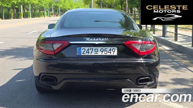 MASERATI Gran Turismo 4.7 Sport 2015 — photo 4 sur 26