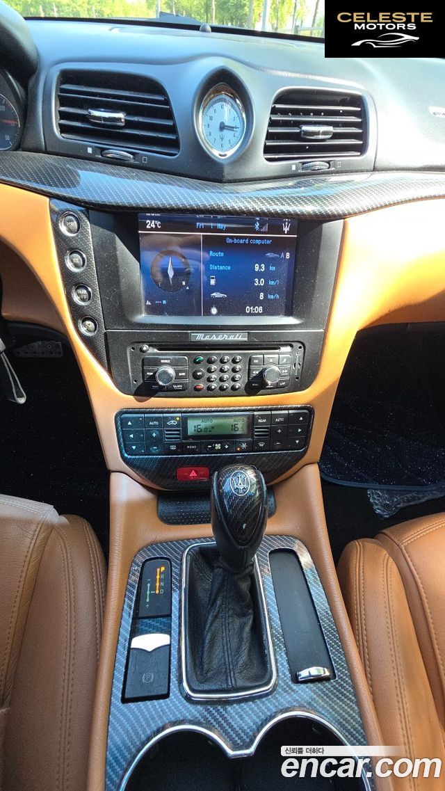 MASERATI Gran Turismo 4.7 Sport 2015 — photo 9 sur 26
