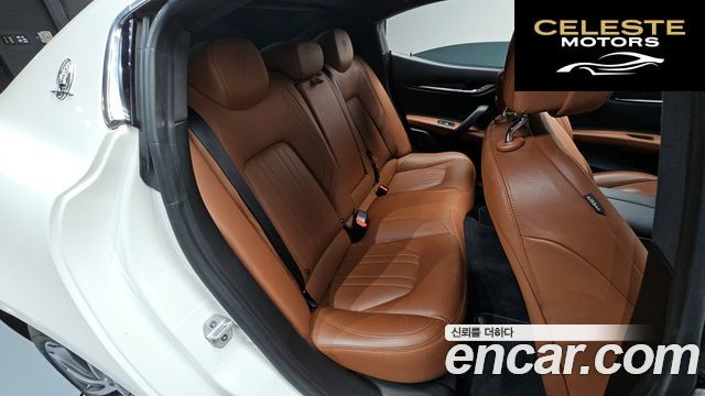 MASERATI Ghibli 3.0 2018 — photo 11 sur 26