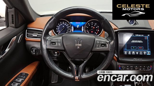 MASERATI Ghibli 3.0 2018 — photo 13 sur 26