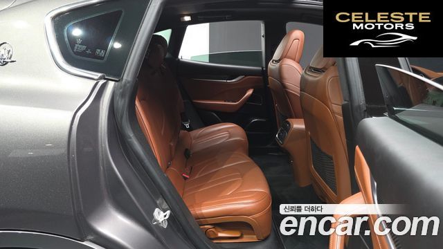 MASERATI Levante 3.0 AWD Sport 2017 — photo 12 sur 20