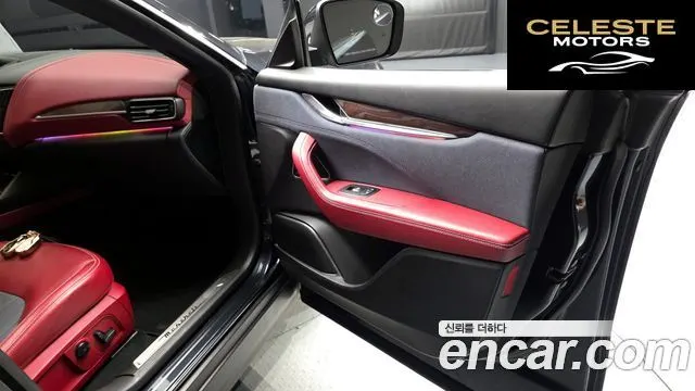 MASERATI Levante 3.0 AWD Gran 2019 — photo 14 sur 37