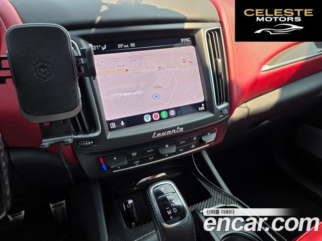 MASERATI Levante 3.8 GTS AWD 2019 — photo 14 sur 24