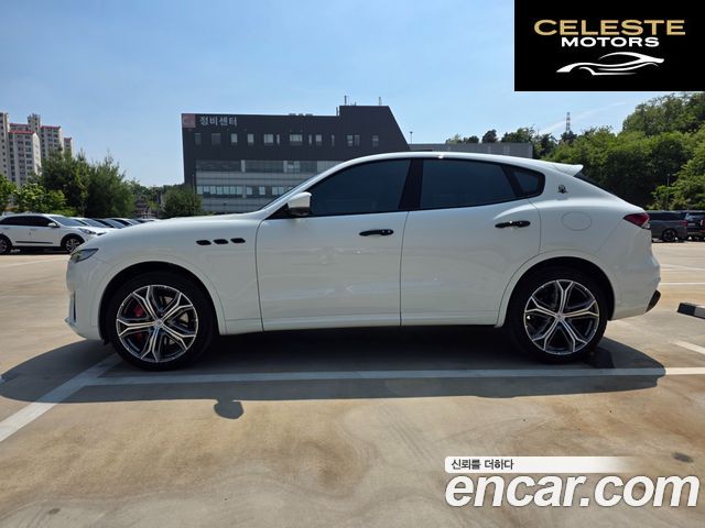 MASERATI Levante 3.8 GTS AWD 2019 — photo 3 sur 24