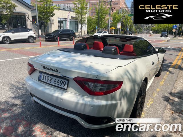 MASERATI GranCabrio 4.7 2012 — photo 7 sur 16