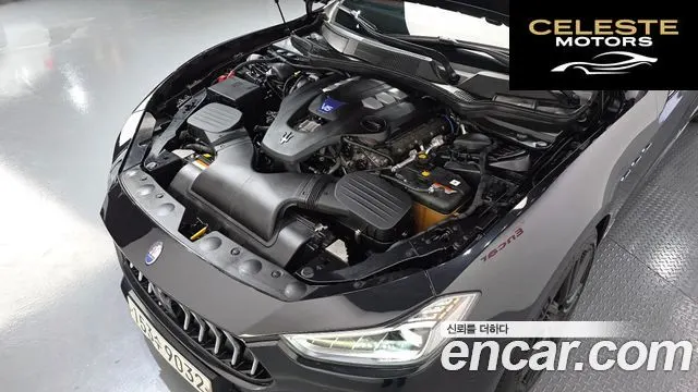 MASERATI Ghibli 3.0S Q4 Gran Sport 2019 — photo 6 sur 26