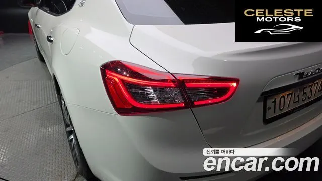 MASERATI Ghibli 3.0 2019 — photo 9 sur 34
