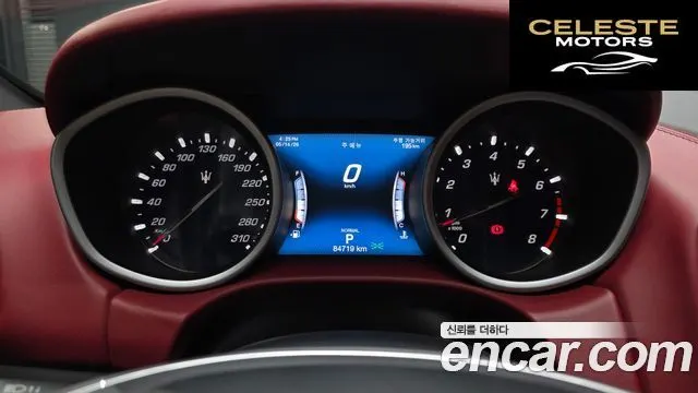 MASERATI Ghibli 3.0 2019 — photo 11 sur 34