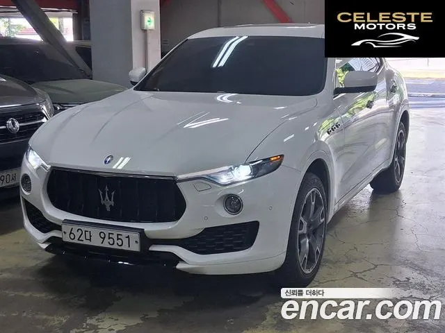 MASERATI Levante 3.0 AWD Sport 2017 — photo 2 sur 21