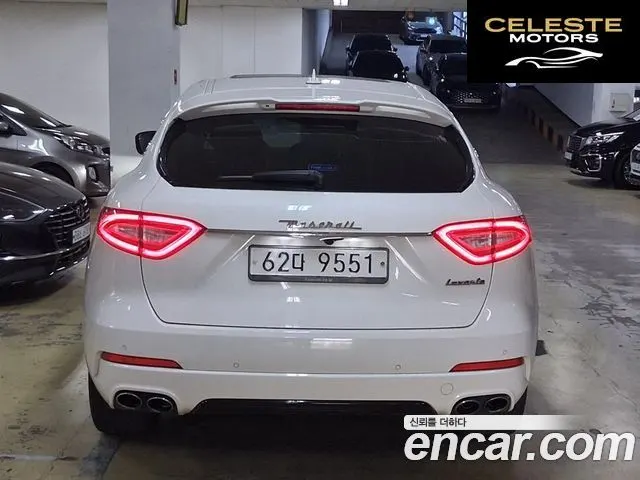 MASERATI Levante 3.0 AWD Sport 2017 — photo 3 sur 21