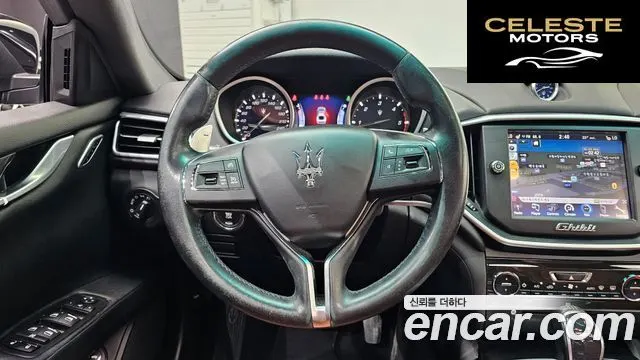 MASERATI Ghibli 3.0 2015 — photo 13 sur 20