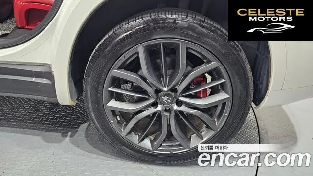 MASERATI Levante 3.0 AWD Gran 2019 — photo 7 sur 31