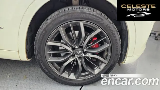 MASERATI Levante 3.0 AWD Gran 2019 — photo 5 sur 31