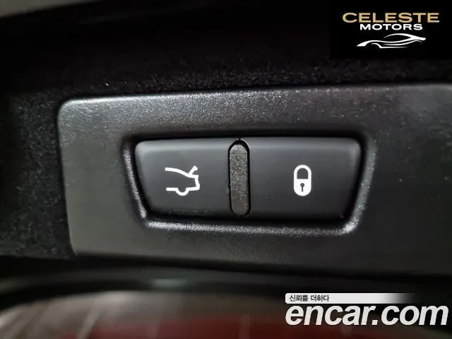 MASERATI Ghibli 3.0 Sport 2017 — photo 18 sur 26