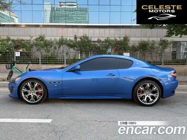 MASERATI Gran Turismo 4.7 Sport 2014 — photo 3 sur 20