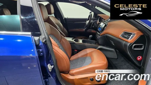 MASERATI Ghibli 3.0 Gran 2018 — photo 11 sur 20