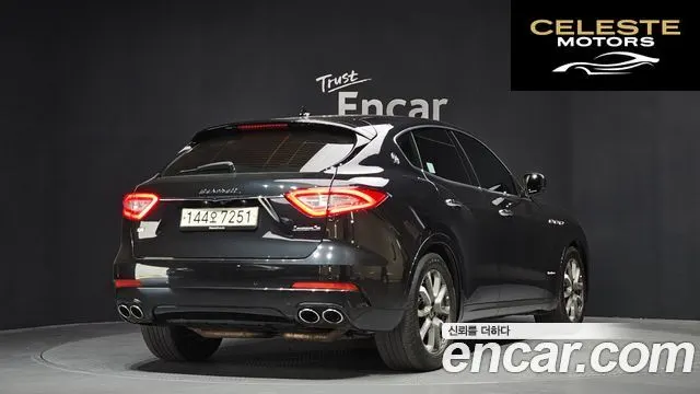 MASERATI Levante 3.0 AWD Gran 2020 — photo 2 sur 32