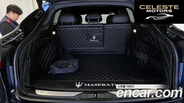 MASERATI Levante 3.0 AWD Gran 2020 — photo 26 sur 36