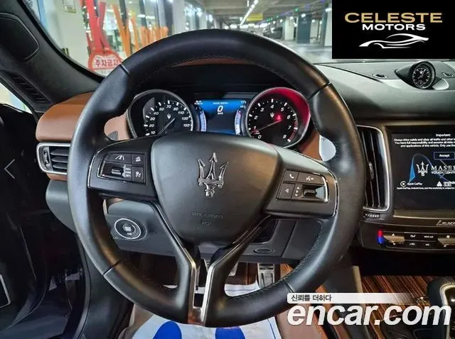 MASERATI Levante 3.0 S AWD 2017 — photo 8 sur 26