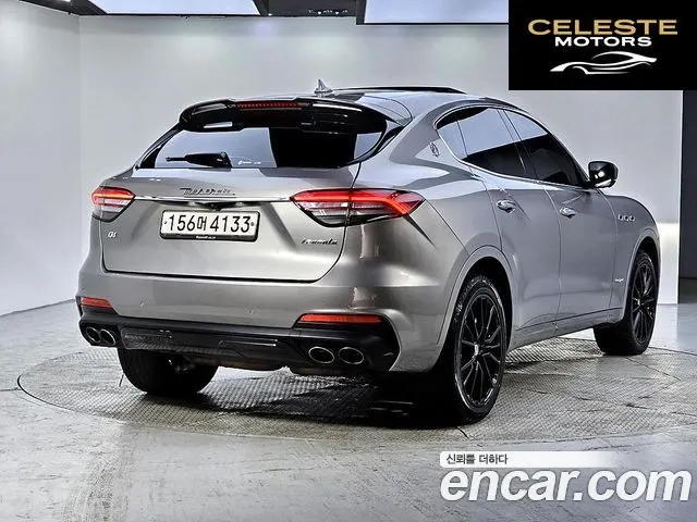 MASERATI Levante 3.0 AWD Gran Sport 2019 — photo 4 sur 26