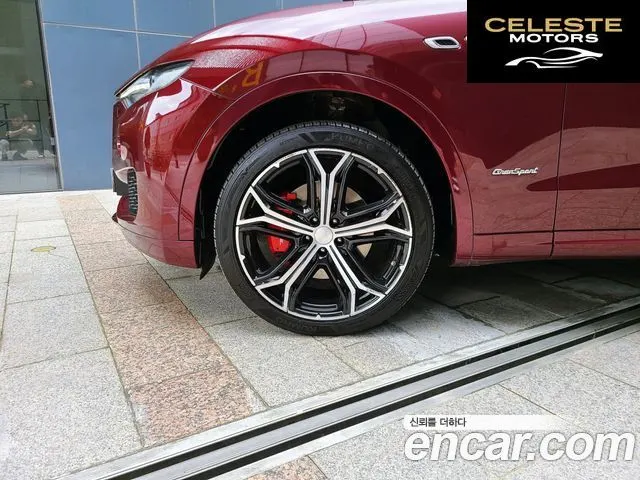 MASERATI Levante 3.0 AWD Sport 2017 — photo 20 sur 26