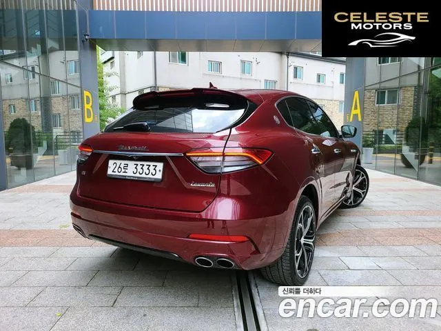 MASERATI Levante 3.0 AWD Sport 2017 — photo 3 sur 26