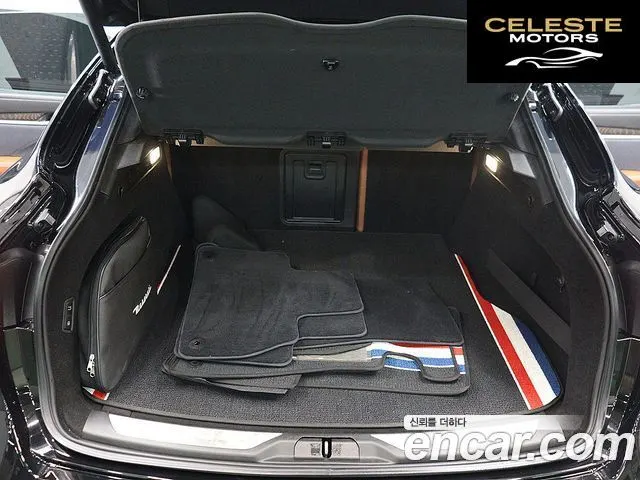 MASERATI Levante 3.0 AWD Gran 2020 — photo 5 sur 26