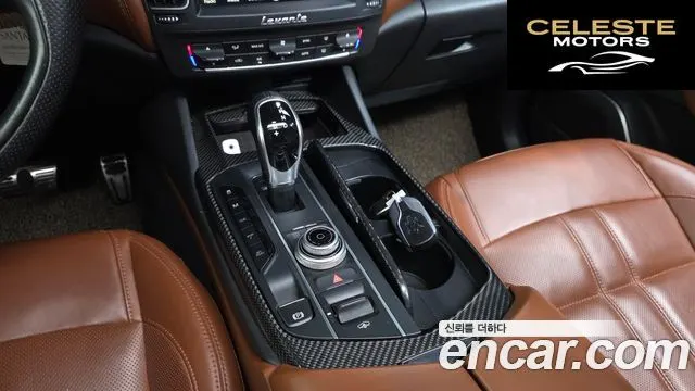 MASERATI Levante 3.0 S AWD Gran Sport 2017 — photo 12 sur 32