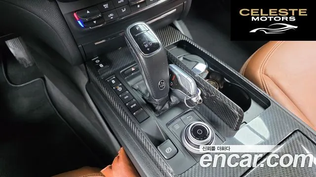 MASERATI Ghibli 3.0 2019 — photo 12 sur 32